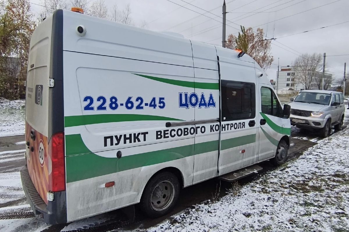 «Убивающие» дороги грузовики взяли под жёсткий контроль в Новосибирске «Убивающие» дороги грузовики взяли под жёсткий контроль в Новосибирске