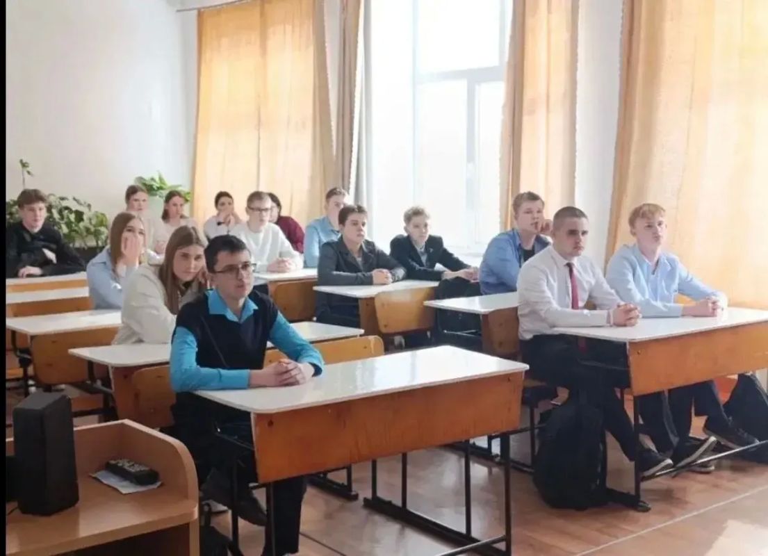 В МКОУ Каргатской средней школе состоялось профилактическое мероприятие с участием сотрудников полиции В МКОУ Каргатской средней школе состоялось профилактическое мероприятие с участием сотрудников полиции