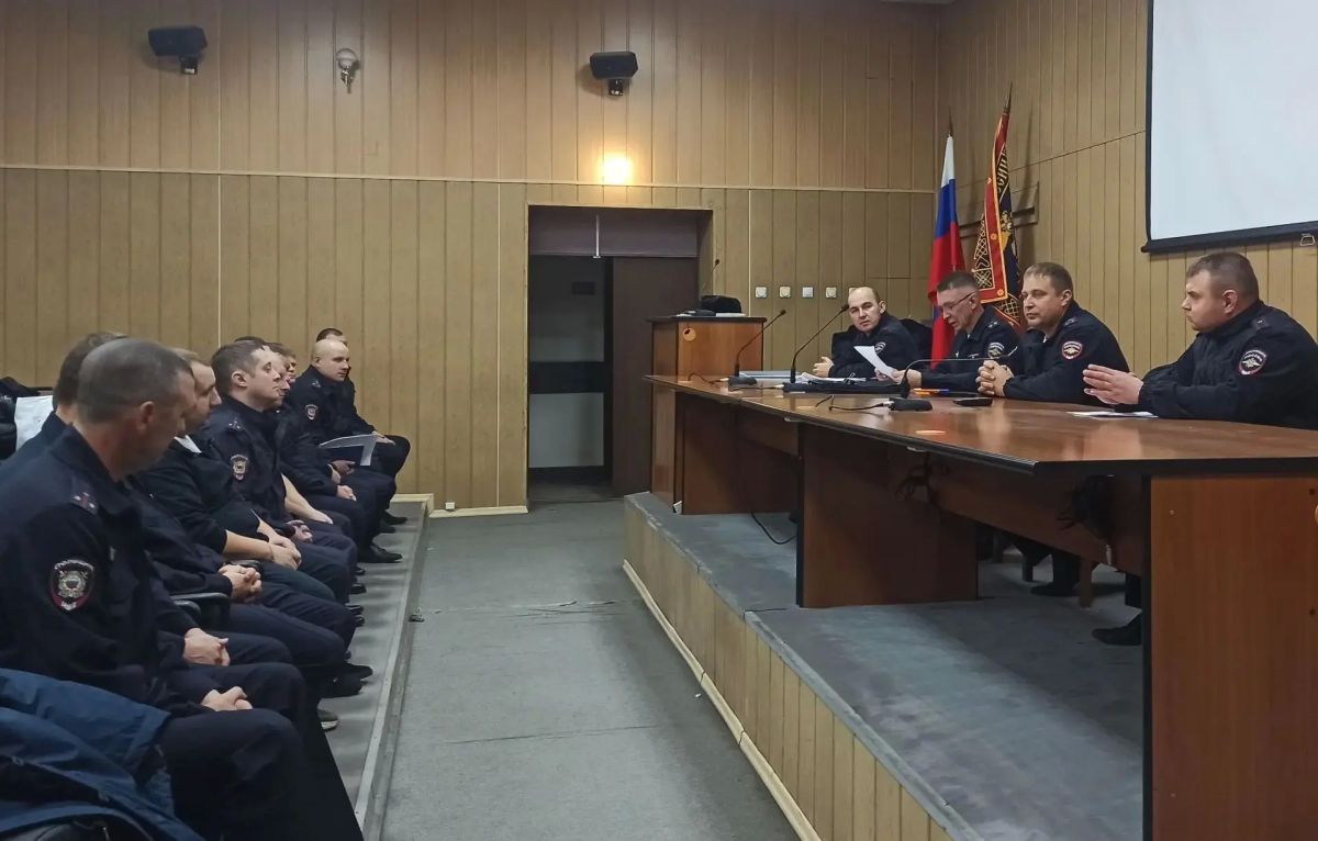 В Новосибирске подведены итоги конкурса профессионального мастерства «Лучший наставник - 2026» среди сотрудников полиции В Новосибирске подведены итоги конкурса профессионального мастерства «Лучший наставник - 2026» среди сотрудников полиции