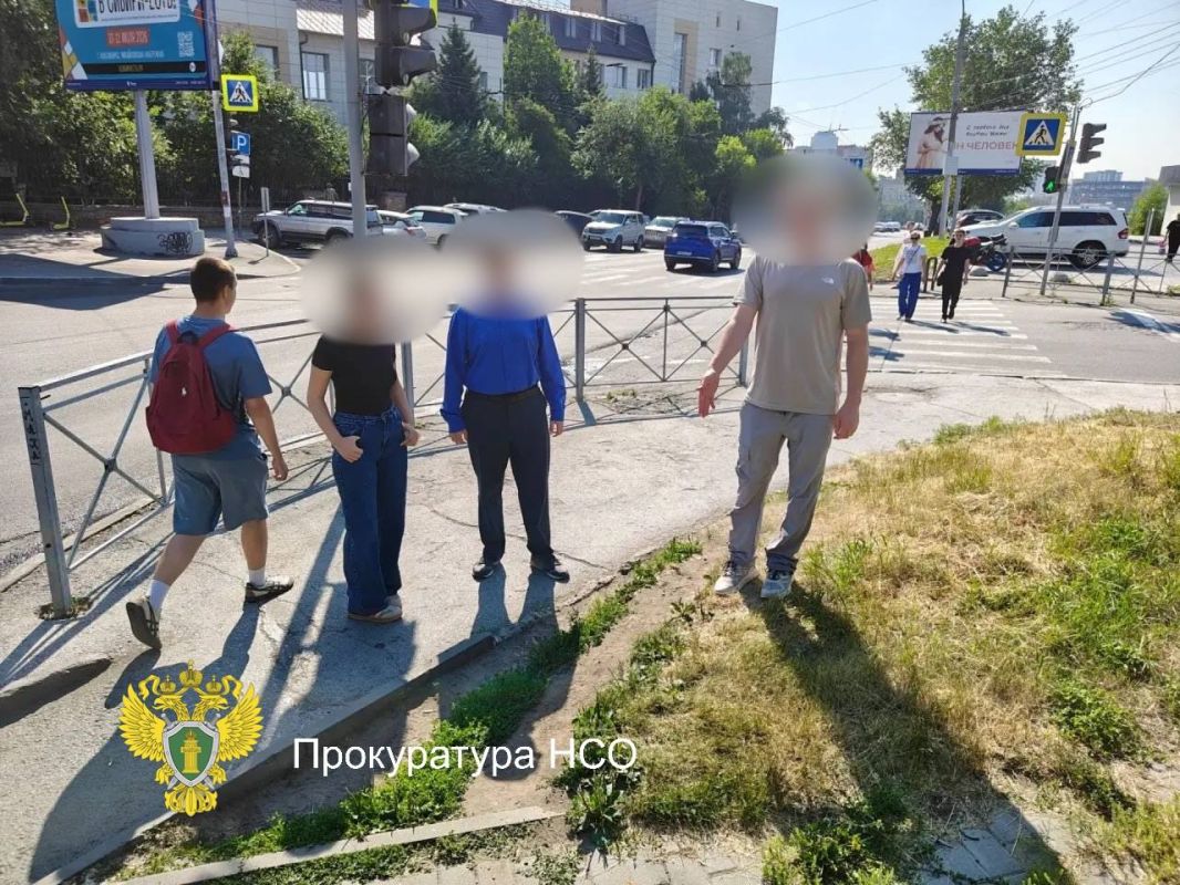 В Новосибирске перед судом предстанут трое мужчин, обвиняемые в похищении человека, вымогательстве и хищении имущества в особо крупном размере В Новосибирске перед судом предстанут трое мужчин, обвиняемые в похищении человека, вымогательстве и хищении имущества в особо крупном размере