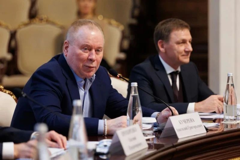 В Новосибирске прошло расширенное заседание Общественного совета при ГУ МВД по региону с участием председателя Общественного совета при МВД России Анатолия Кучерены В Новосибирске прошло расширенное заседание Общественного совета при ГУ МВД по региону с участием председателя Общественного совета при МВД России Анатолия Кучерены