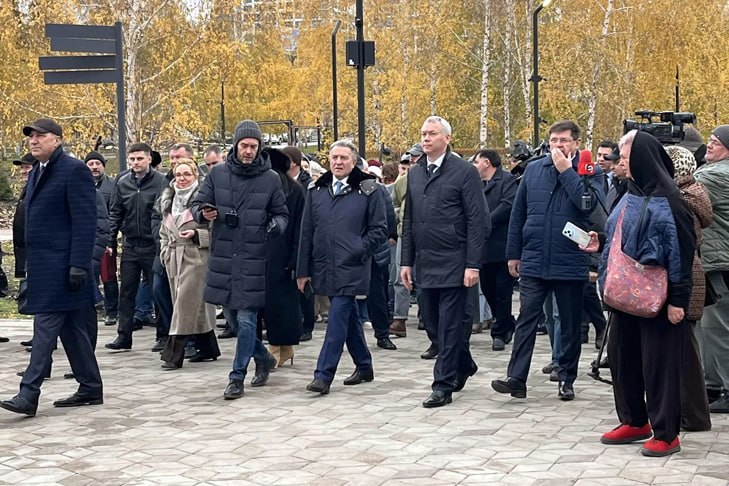 В Новосибирске официально открыли вторую очередь Бугаков-парка
