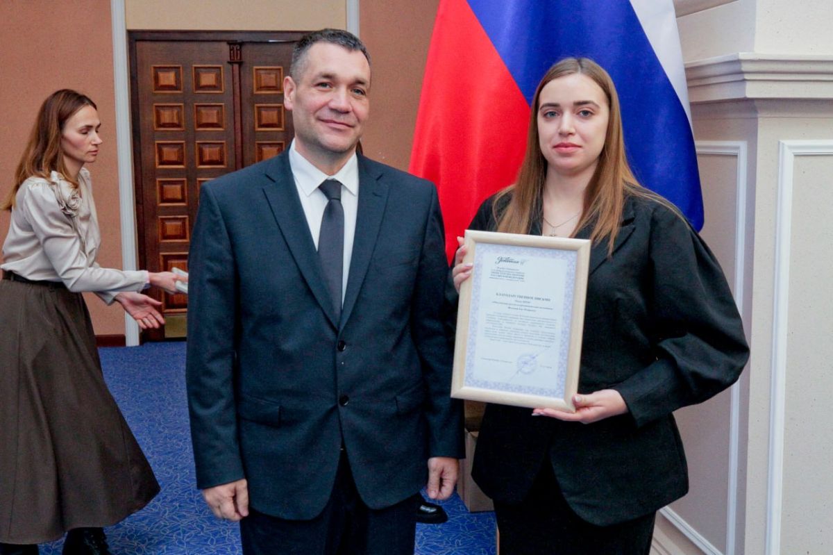 Волонтёры и общественники получили награды за помощь участникам СВО Волонтёры и общественники получили награды за помощь участникам СВО