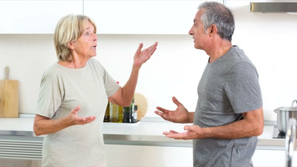 Сложные отношения: как любовь и финансовые трудности ведут к разрыву