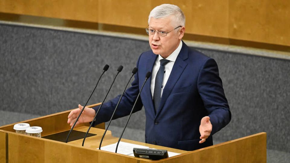 Госдума намерена укрепить оборону через профилактику уклонизма и искажения истории