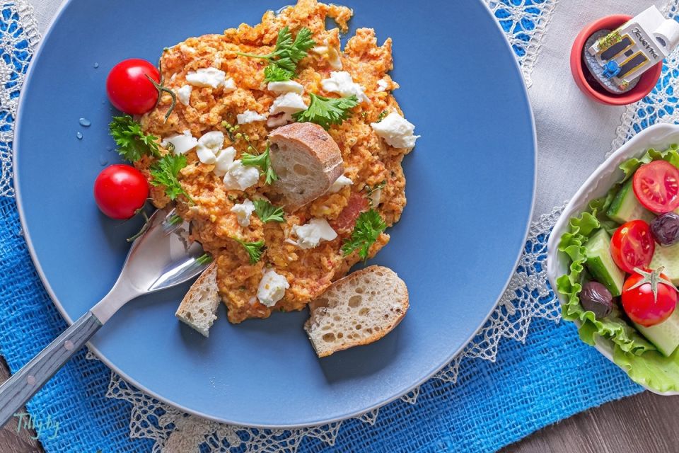 ��� ����������� �������������� ��������� ������� Strapatsada