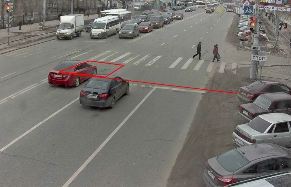 Как действовать, если пересекли стоп-линию на красный свет светофора?